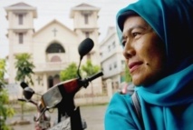 Juliana Harsianti : L’intolérance religieuse existe en Indonésie mais son contraire aussi