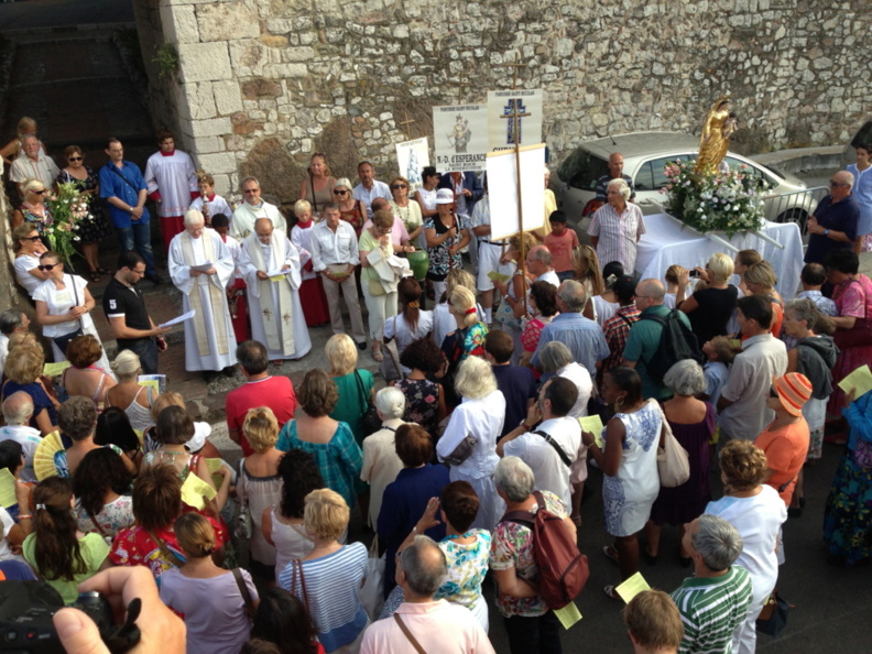 Procession au Suquet à l'occasion de l'Assomption