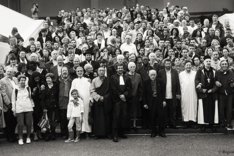 Voir les Photos du 3ème Festival Vivre ensemble à Cannes sur le site professionnel de Rogma Photographe...