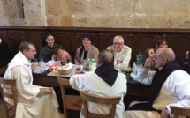 Belle rencontre sur l'île Saint-Honorat à l'invitation des Moines : visite, repas, échanges fraternels ! Merci...