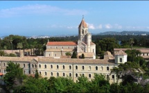 Rassemblement à l’Abbaye Notre Dame de Lérins...Prière silencieuse